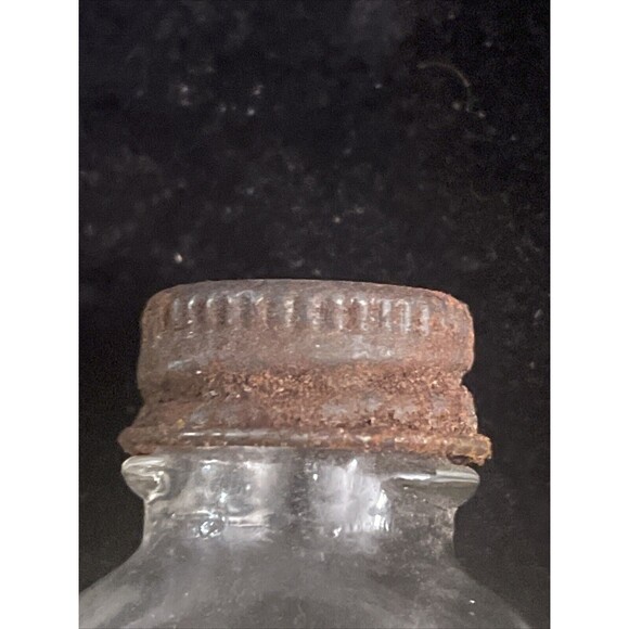 vintage Bayer Aspirin (empty) glass bottle, embossed sides, paper Label 2.5 tall - Picture 7 of 8